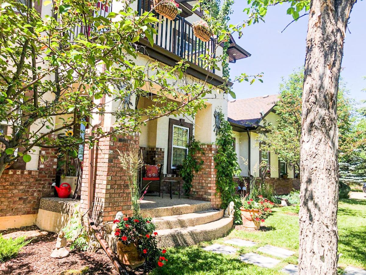 Wolf Creek Bed And Breakfast Ponoka Eksteriør billede