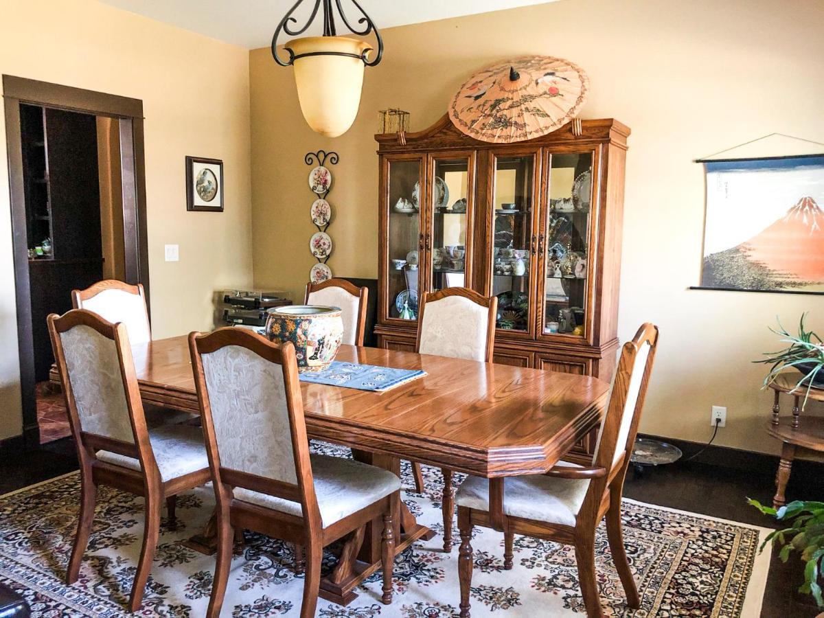 Wolf Creek Bed And Breakfast Ponoka Eksteriør billede