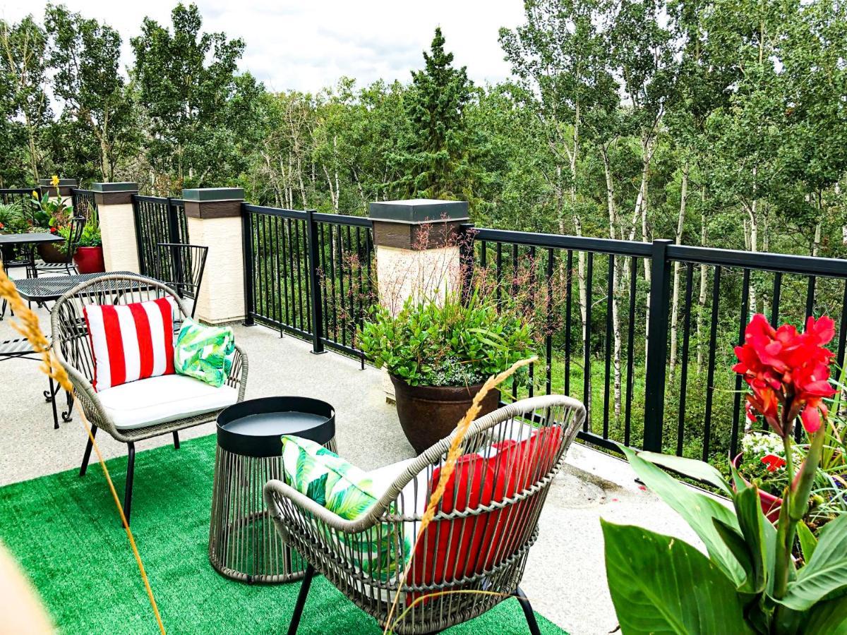 Wolf Creek Bed And Breakfast Ponoka Eksteriør billede
